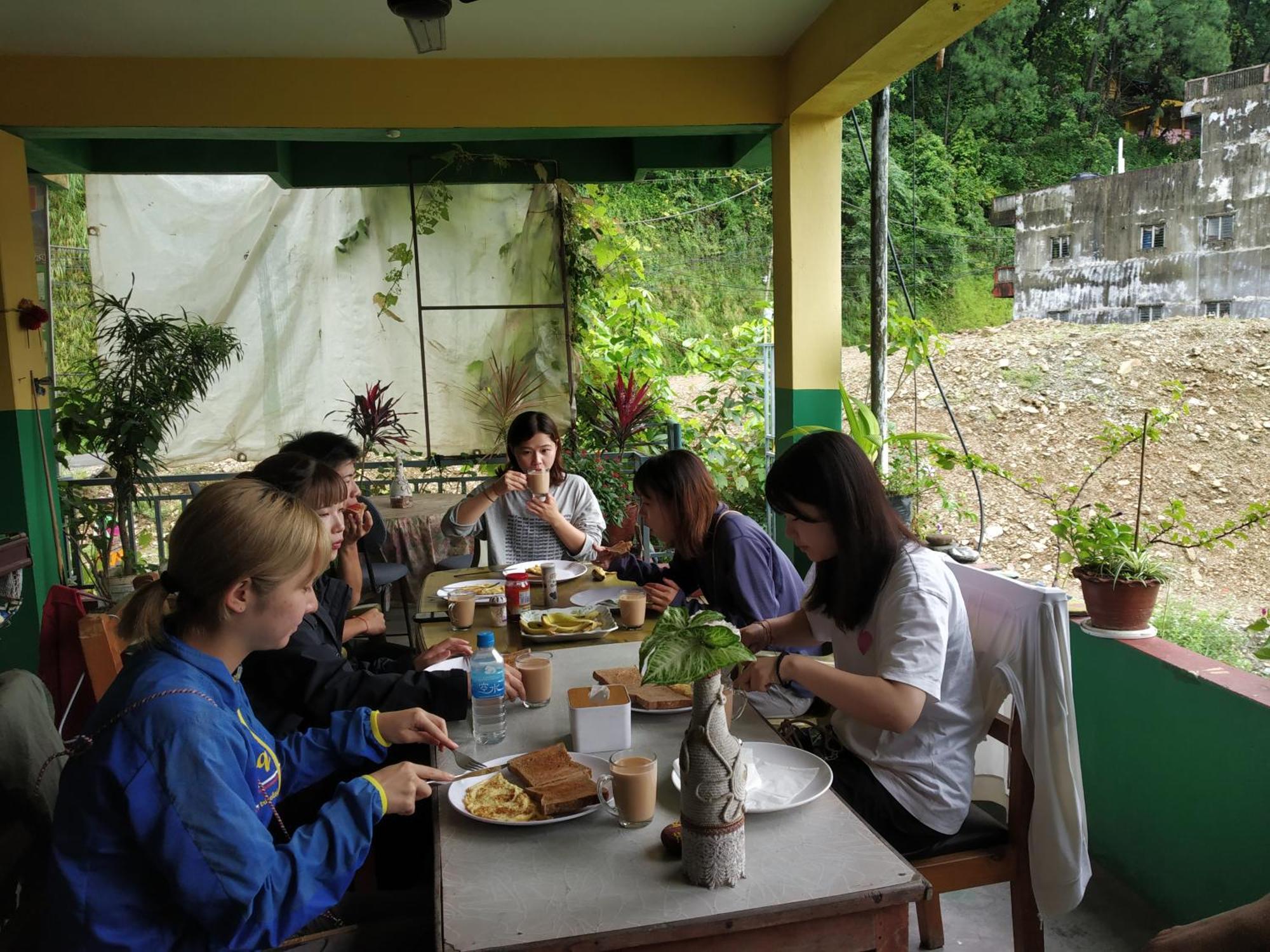 Bishnu Homestay Pokhara Exterior foto