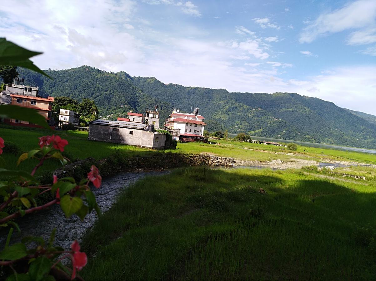 Bishnu Homestay Pokhara Exterior foto