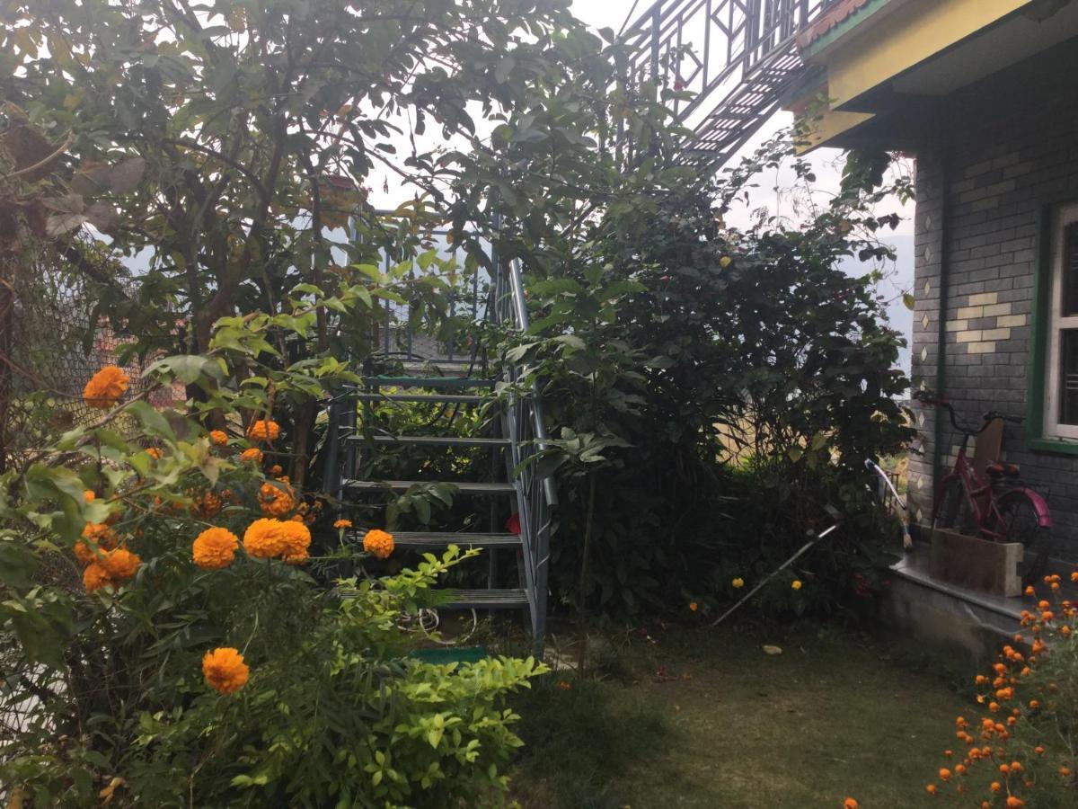 Bishnu Homestay Pokhara Exterior foto